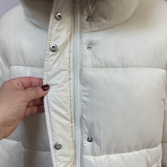 PINK Victoria's Secret marshmallowpuffer size L NWT - Picture 4 of 9